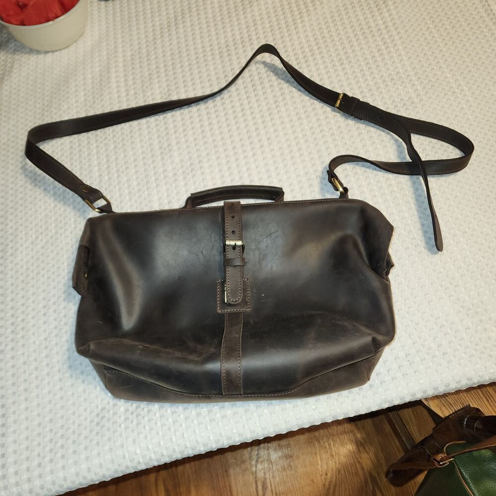 HANDCRAFTED GENUINE LEATHER TOP HANDLE CROSSBODY IMPORTED FRAME BAG